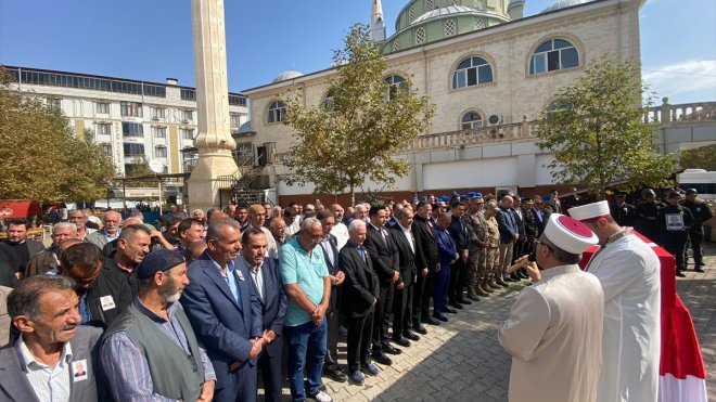 Elazığ'da vefat eden Kıbrıs gazisi son yolculuğuna uğurlandı