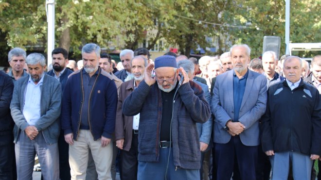 Malatya'da şehitler için gıyabi cenaze namazı kılındı