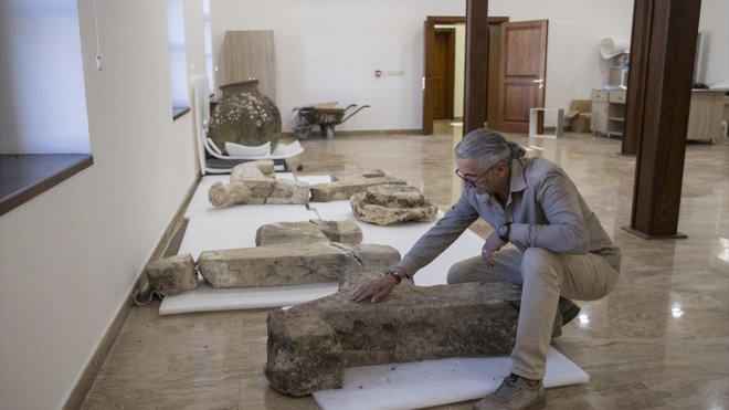 Tunceli Müzesi ekipleri, kültürel varlıkların tespit ve tescili için sahada