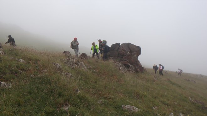 ağırlıyor açılan Dağı Turizme Küçük Ağrı dağcıları 4