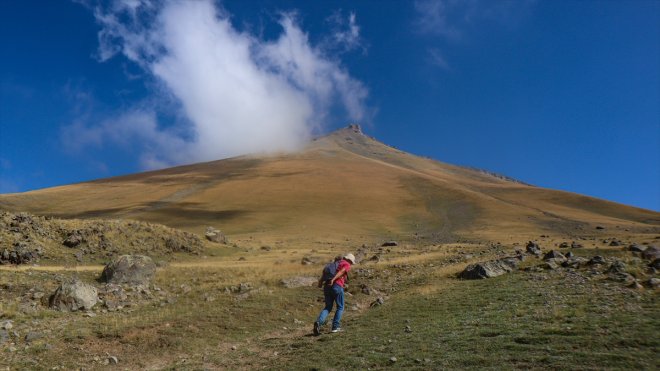 dağcıları Küçük açılan ağırlıyor Ağrı Dağı Turizme 7