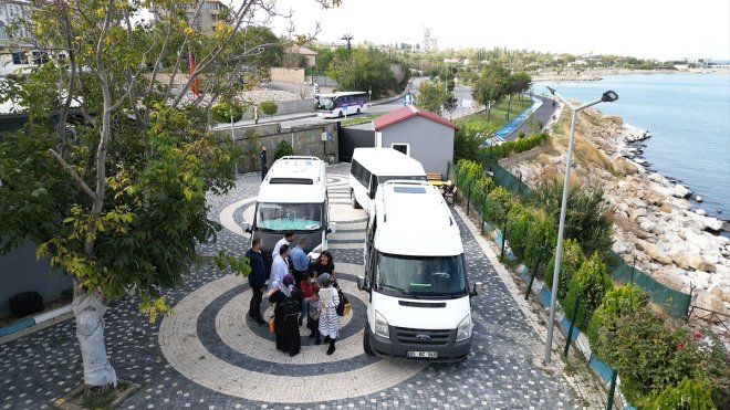 'Vali Evi' özel gereksinimli çocukların eğitim yuvası oldu