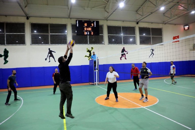 24 Kasım etkinliklerinde şehit öğretmenlere vefa maçı2