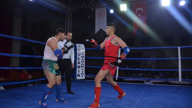 Bulanık'ta 'Uluslararası Muay Thai Müsabakaları' düzenlendi