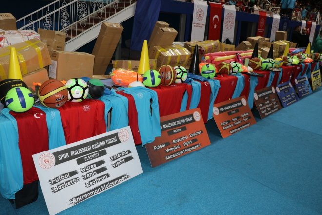 dağıtımı sporculara farklı malzeme 23 Ağrı