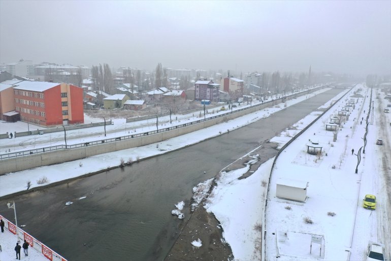 Erzurum, Ağrı, Ardahan ve Kars yeniden beyaza büründü13