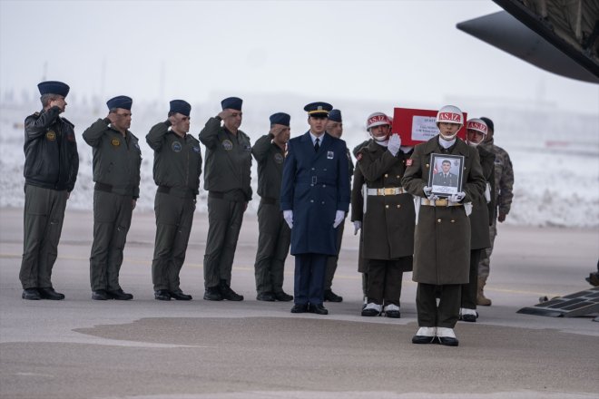 Astsubay memleketi kazasında getirildi şehit Erzurum