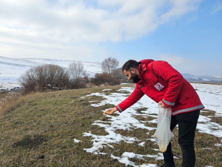 Kızılay gönüllüleri, Ağrı