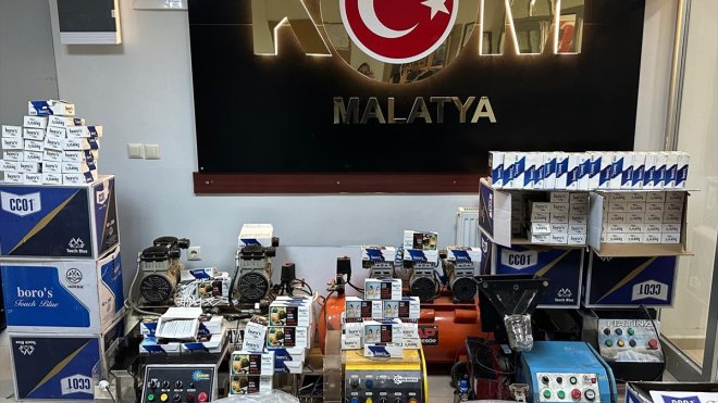 Malatya'da kaçakçılık operasyonunda 4 sigara dolum makinesi ele geçirildi