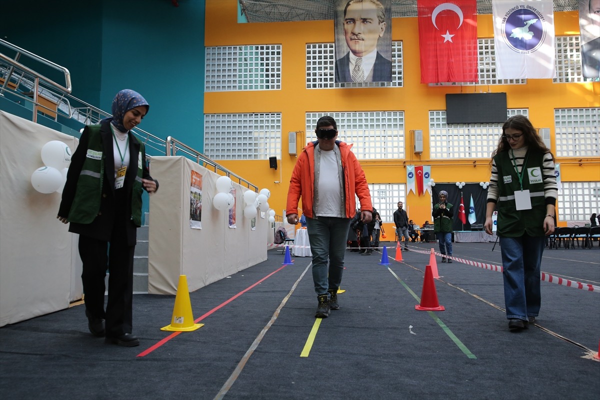 Van'da "Bağımlılıklarla Mücadele Festivali" sona erdi