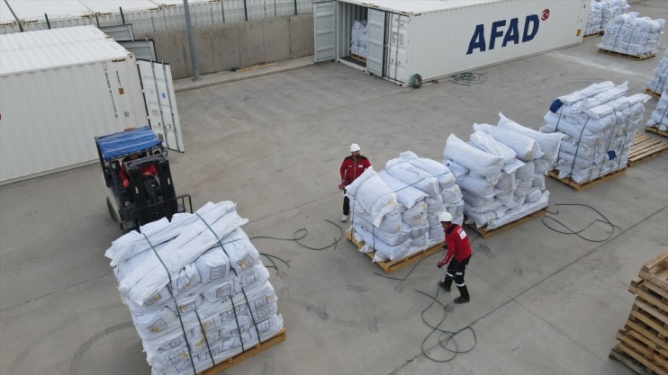 güçlendiriyor lojistiğini AFAD bölgesel deprem Erzincan