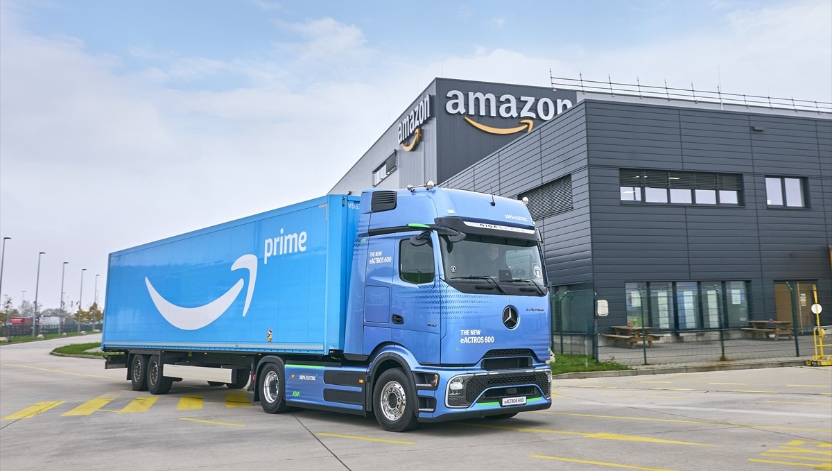 Amazon, bugüne kadarki en büyük elektrikli ağır kamyon siparişini verdi