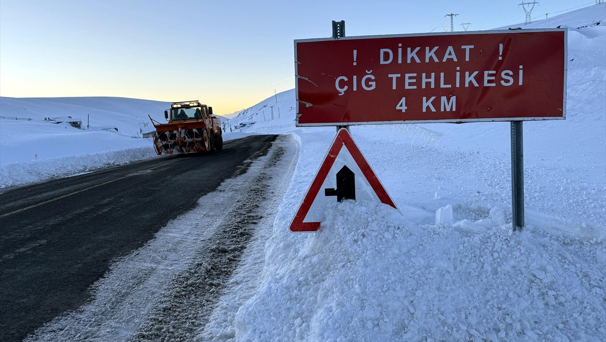 Ardahan-Şavşat kara yolunda ulaşım normale döndü