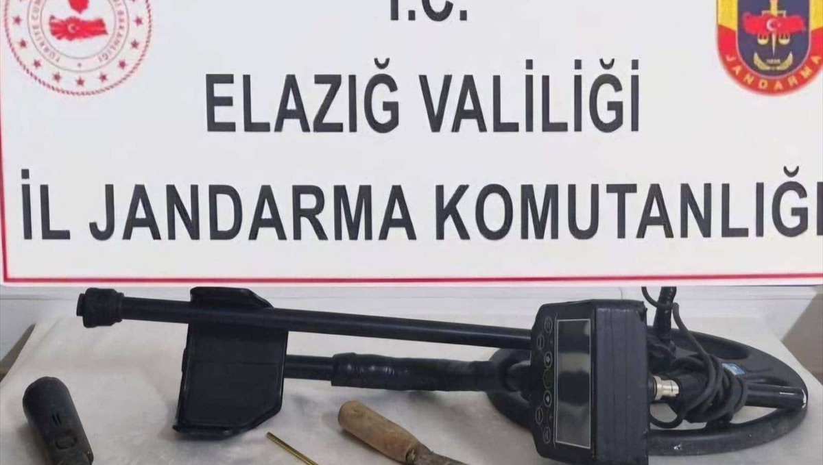 Elazığ'da kaçak kazı yaptıkları iddiasıyla 2 şüpheli yakalandı