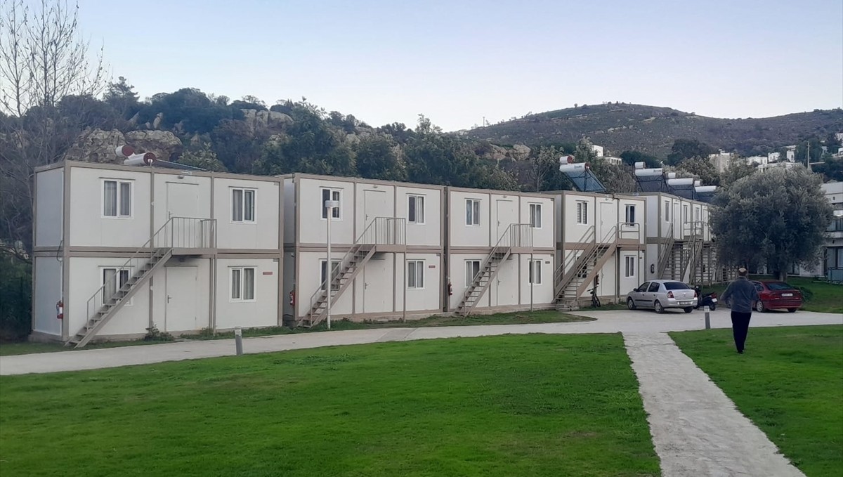 Karmod, Bodrum'da otel çalışanları için lojman inşa etti