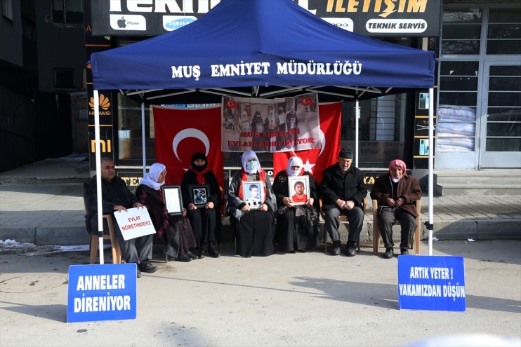 aileler, önündeki Parti DEM sürdürdü nöbetini evlat Muşlu 2