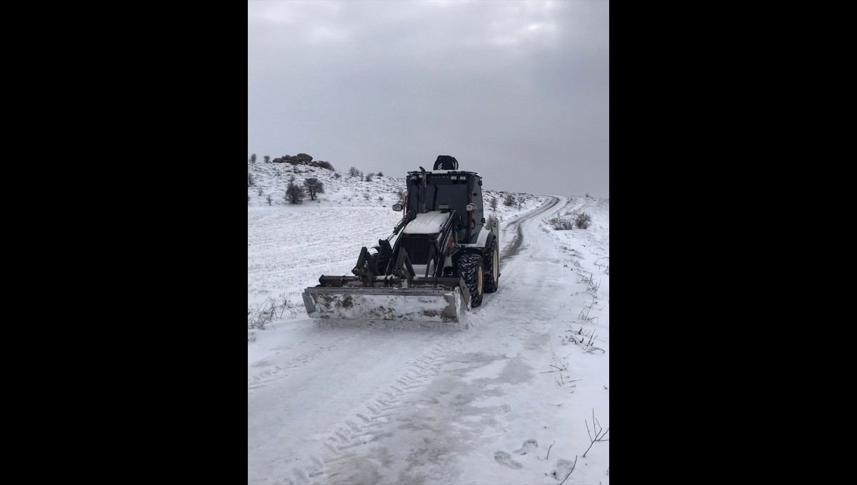 Elazığ'da 59 yerleşim yerine ulaşım sağlanamıyor