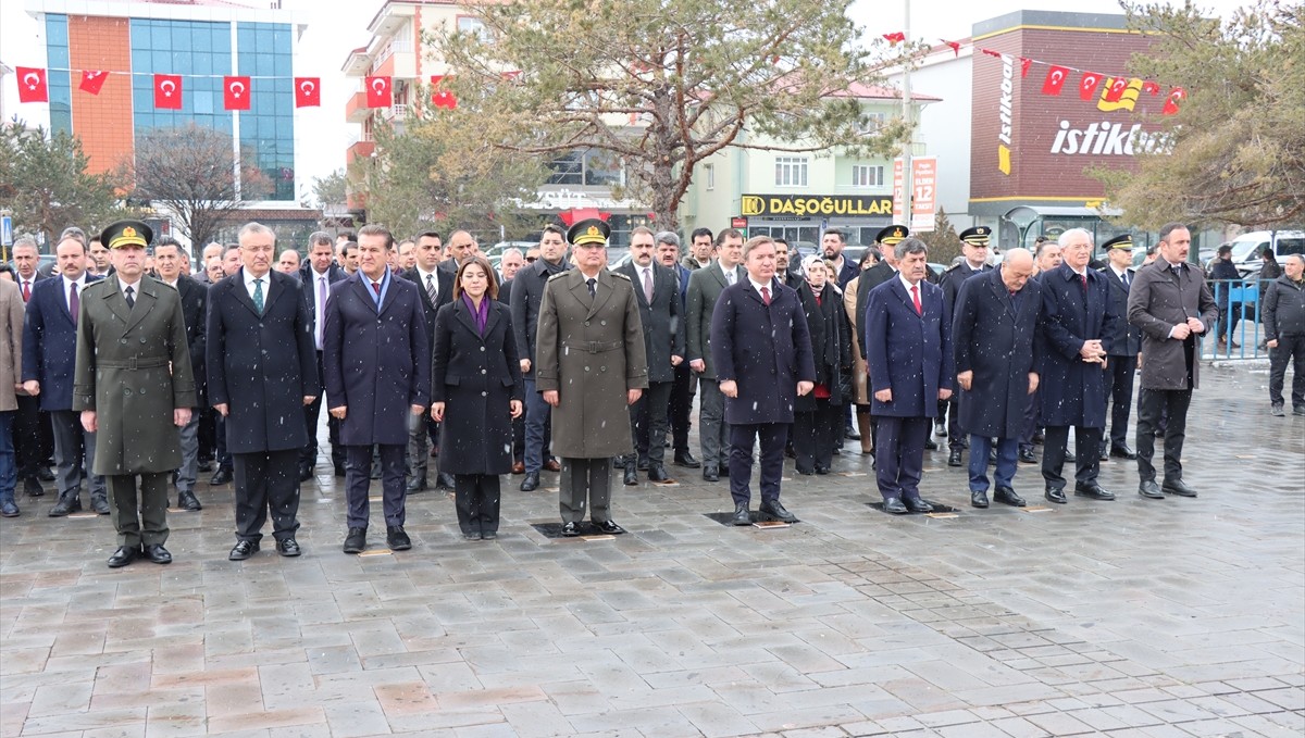 Erzincan'ın düşman işgalinden kurtuluşunun 107'nci yılı törenle kutlandı