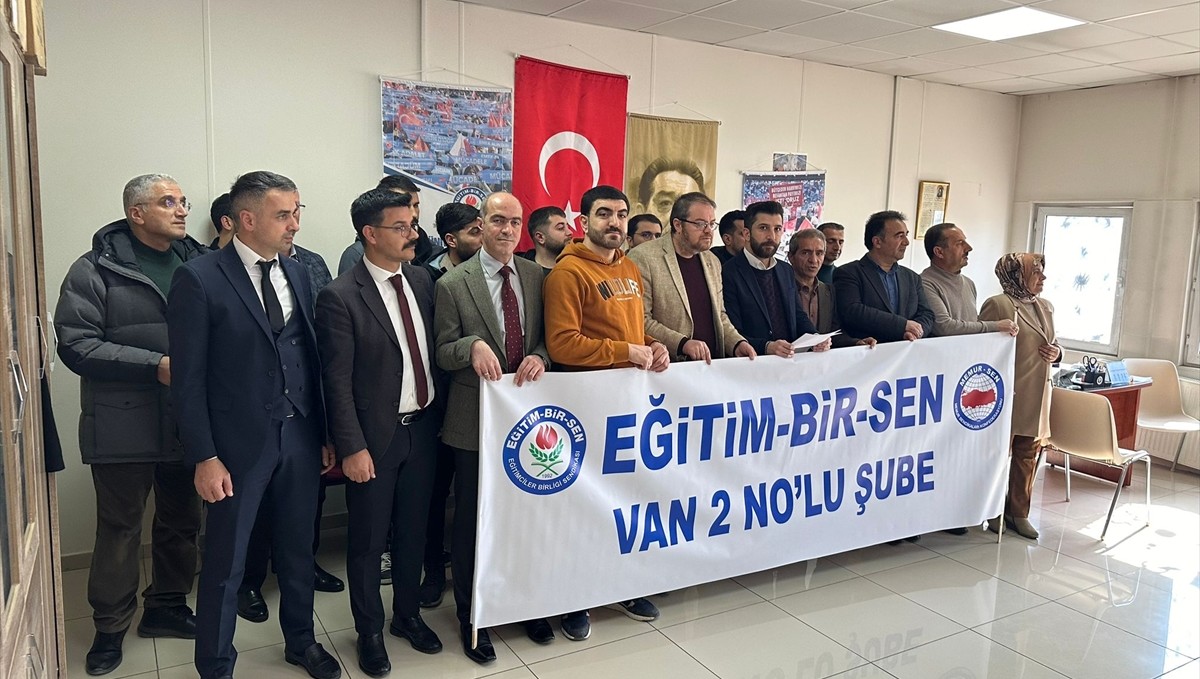 Van'da Eğitim-Bir-Sen'den üniversite personeline yer değişikliği hakkı talebi