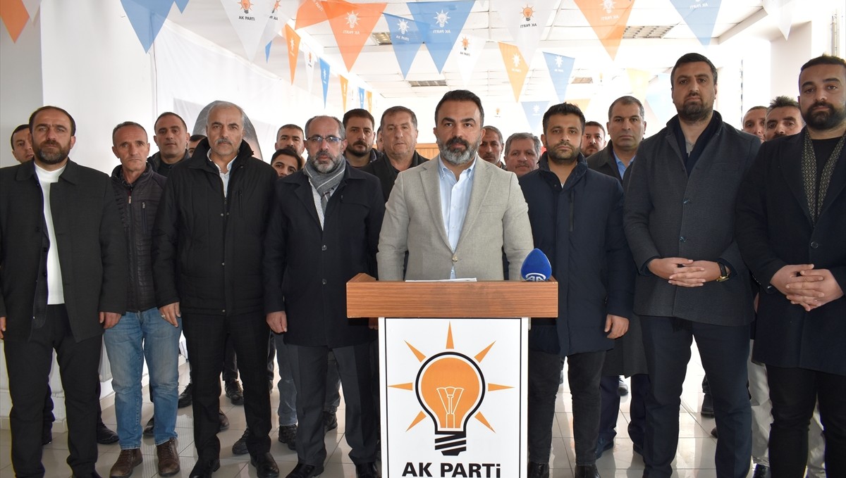 Van, Hakkari, Bitlis ve Muş'ta AK Parti teşkilatlarından 28 Şubat açıklaması