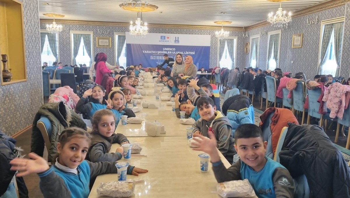 Erzurum'da 105 öğrenci için "tekne orucu" etkinliği düzenlendi