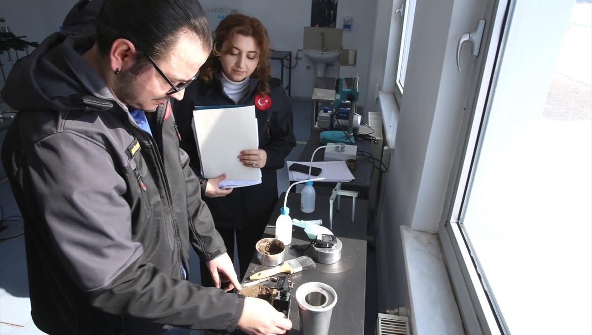 Fay hattı üzerindeki Erzurum'da kurulan merkezin verileriyle sağlam binalar oluşturulacak